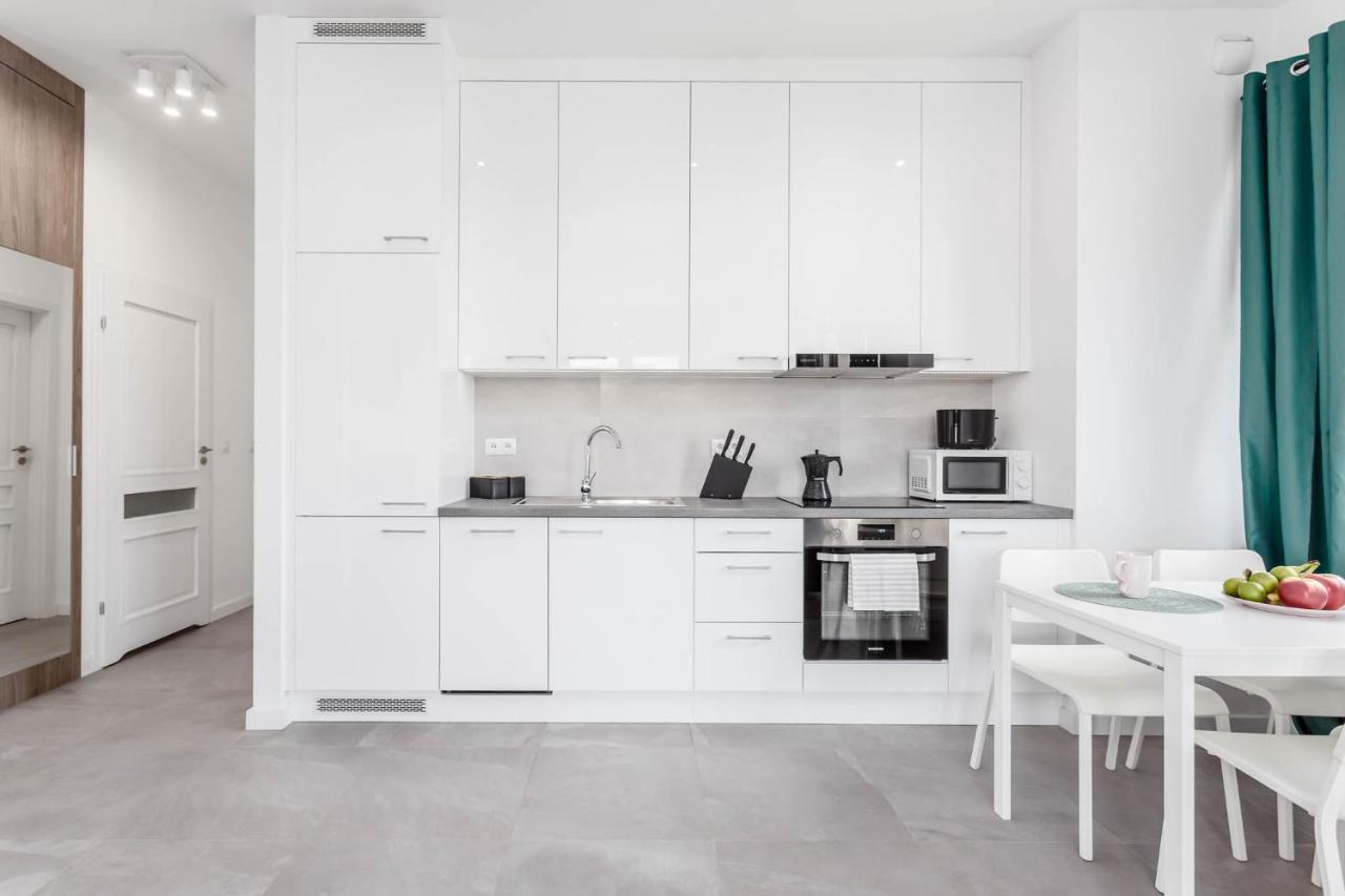 Chill Apartments Ursynow Premium Warsaw Exterior photo